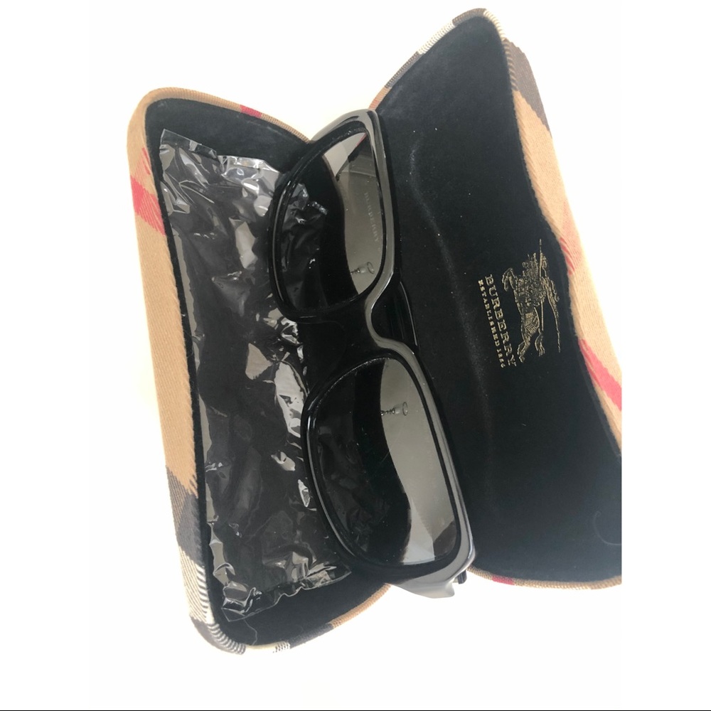 Burberry sunglasses